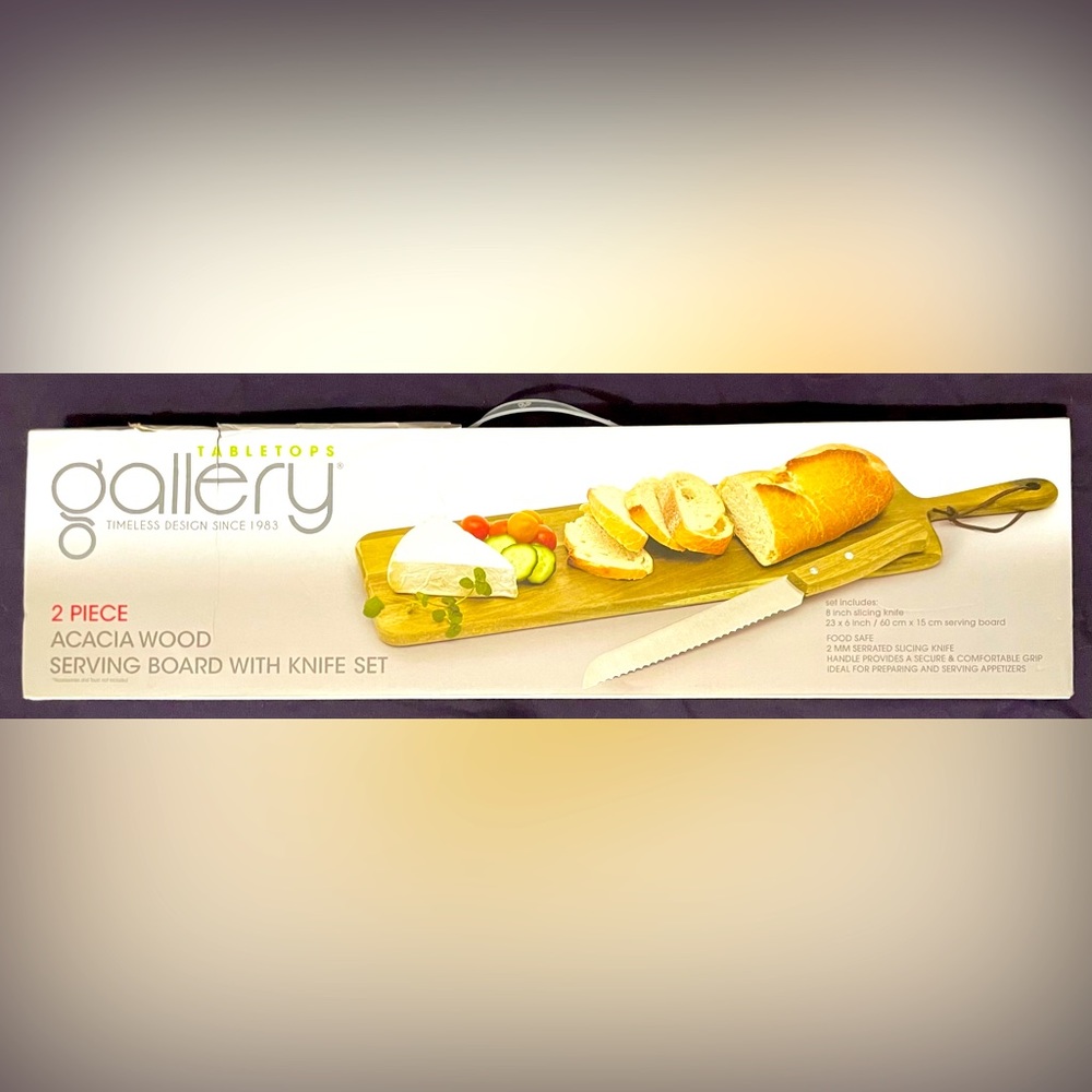 Tabletops Gallery, 2 Piece Acacia Wood Serving Board with Knife Set. New In Box.